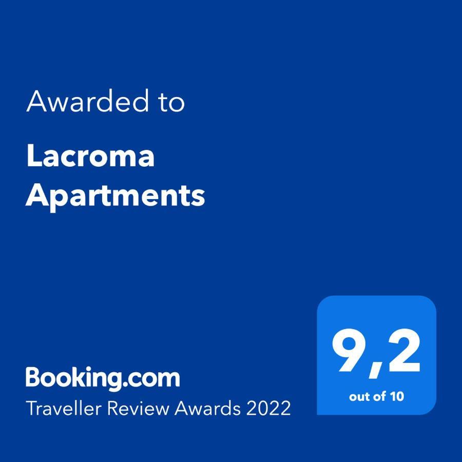 Apartment Lacroma *